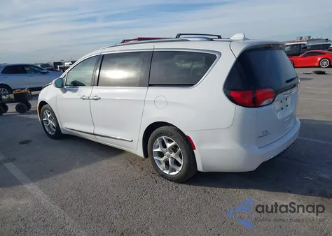2018 Chrysler Pacifica Touring L из США, поврежденный, VIN 2C4RC1BG9JR171447